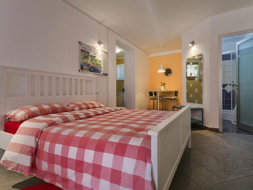 Apartment Urban Пореч Экстерьер фото
