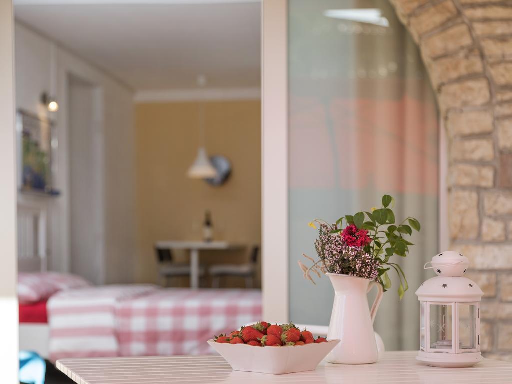 Apartment Urban Пореч Экстерьер фото